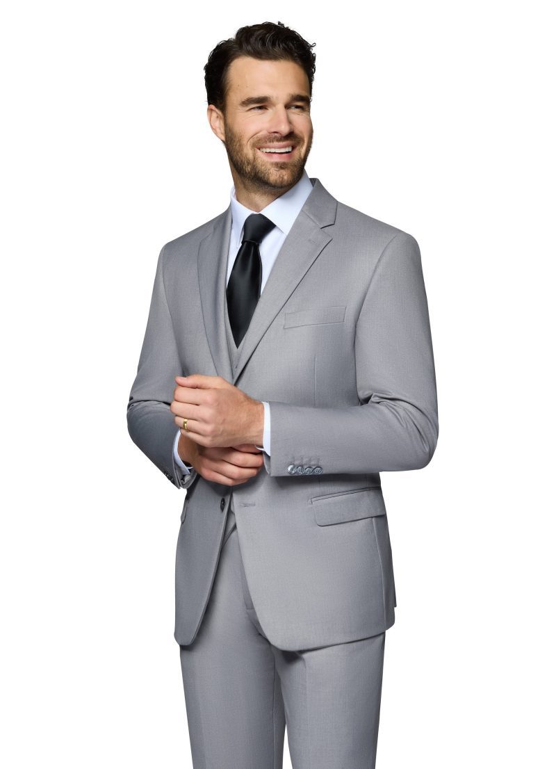 ISW Menswear 05 26 23 A6732GREY0957 1