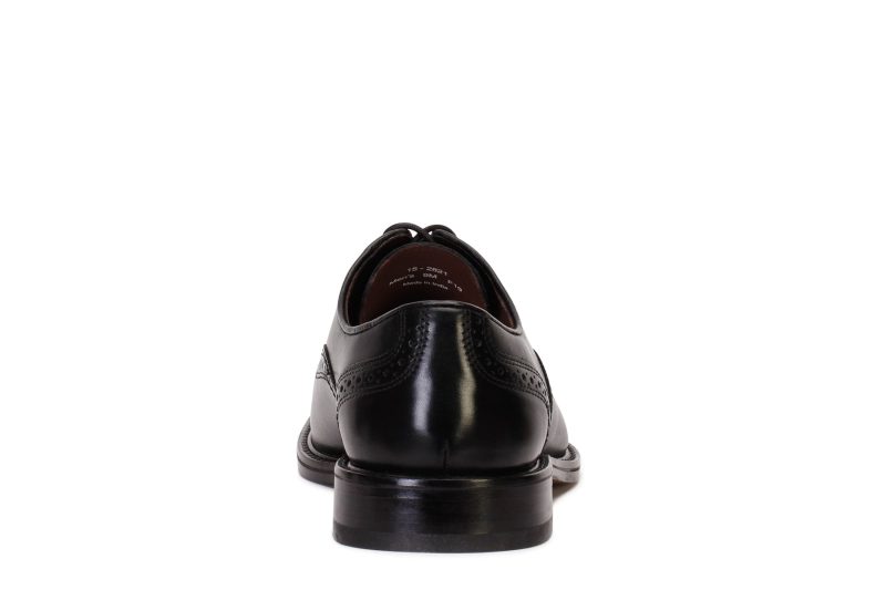 johnston murphy daley 152820 21 oxford shoes wingtip black back 2000x 882df971 bbd2 442c b1a2 02ed5861fc28